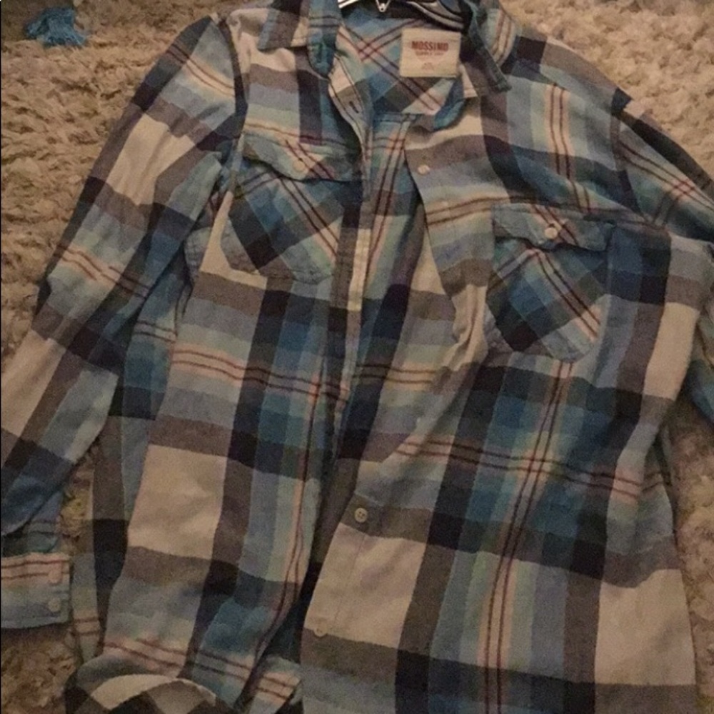 long sleeve blue flannel